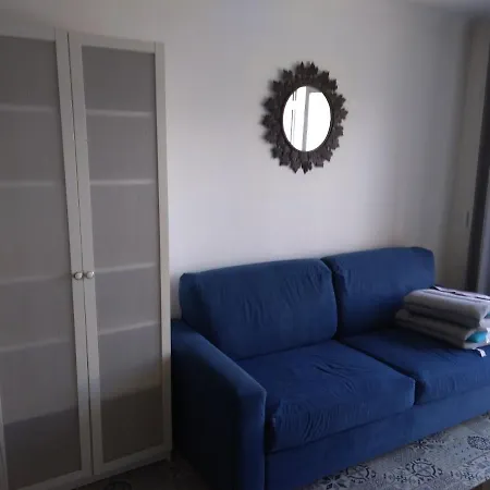 Apartament Climatise Et Calme, Proche Centre Et Mandelieu
